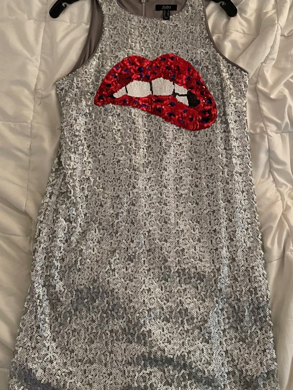 Aiden lips sequins mini dress size 8